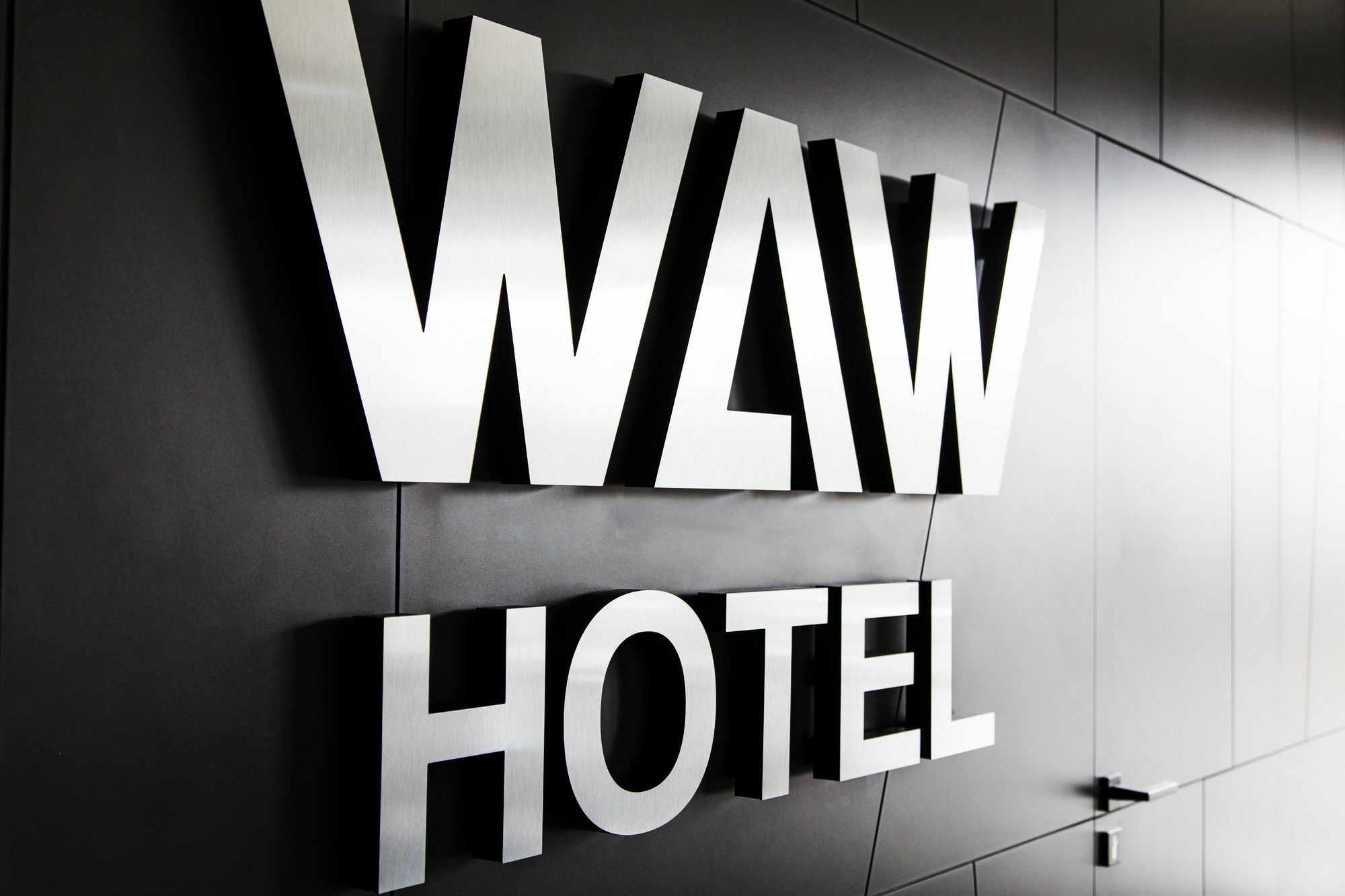 Waw Hotel Airport Okecie Varşova Dış mekan fotoğraf